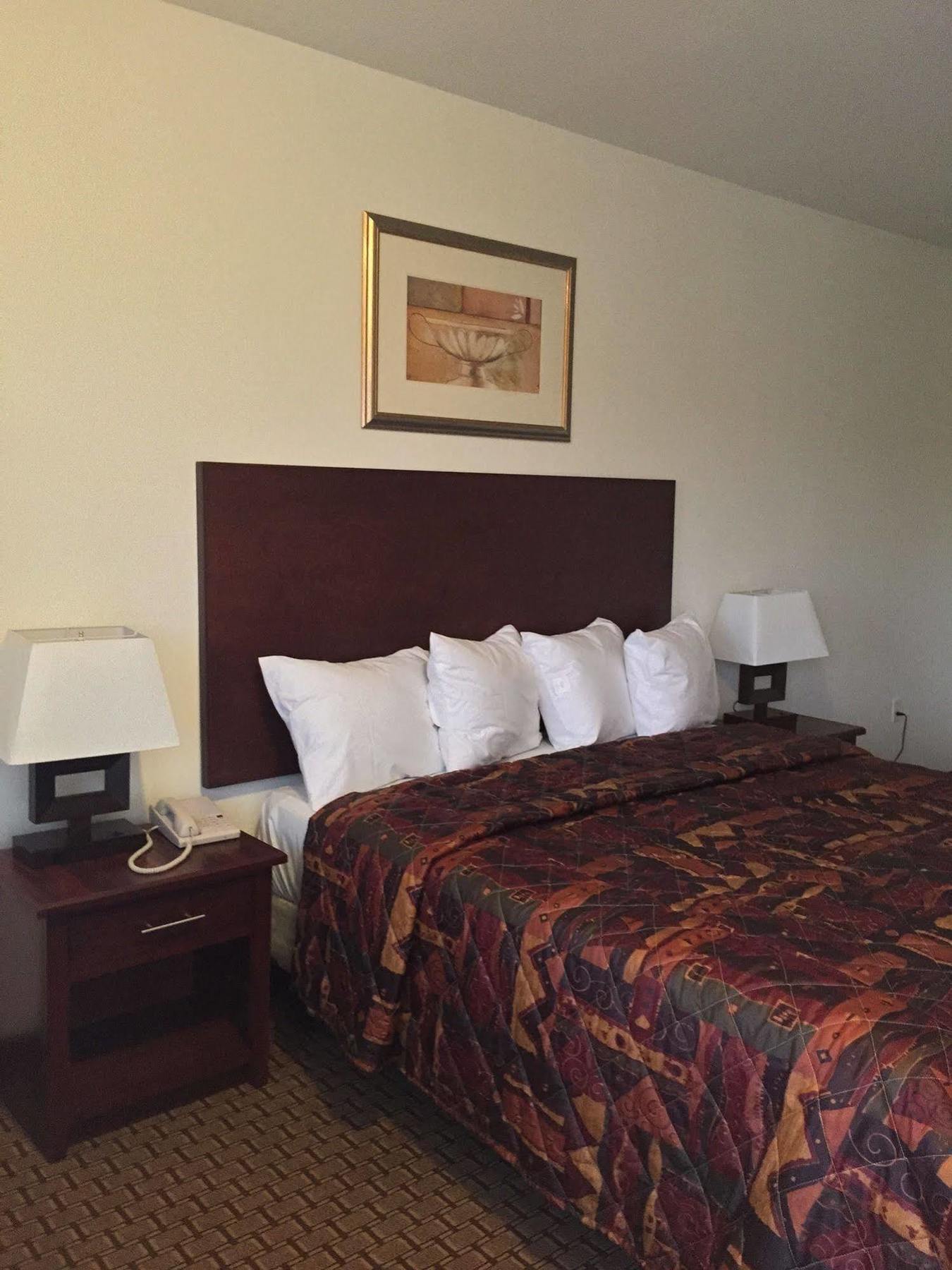 America Inn & Suites リッジクレスト エクステリア 写真